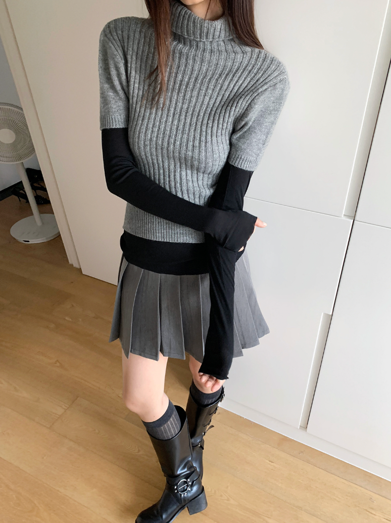 Chunky Ribbed Turtleneck Short Sleeves (3c.)