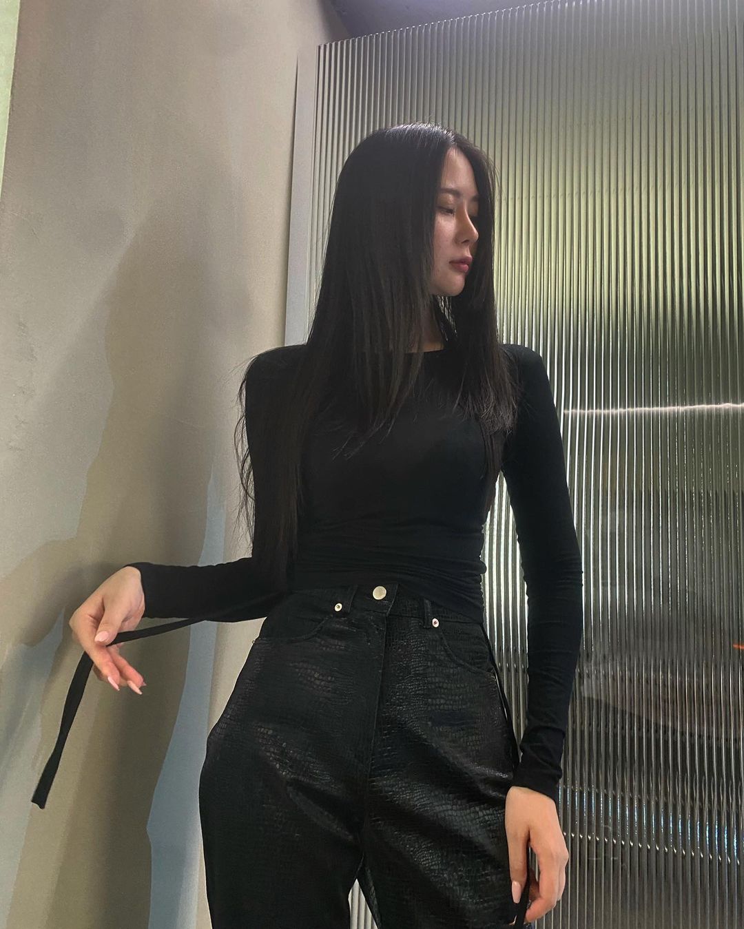 Drawstring Ruched Side Crop Longsleeve