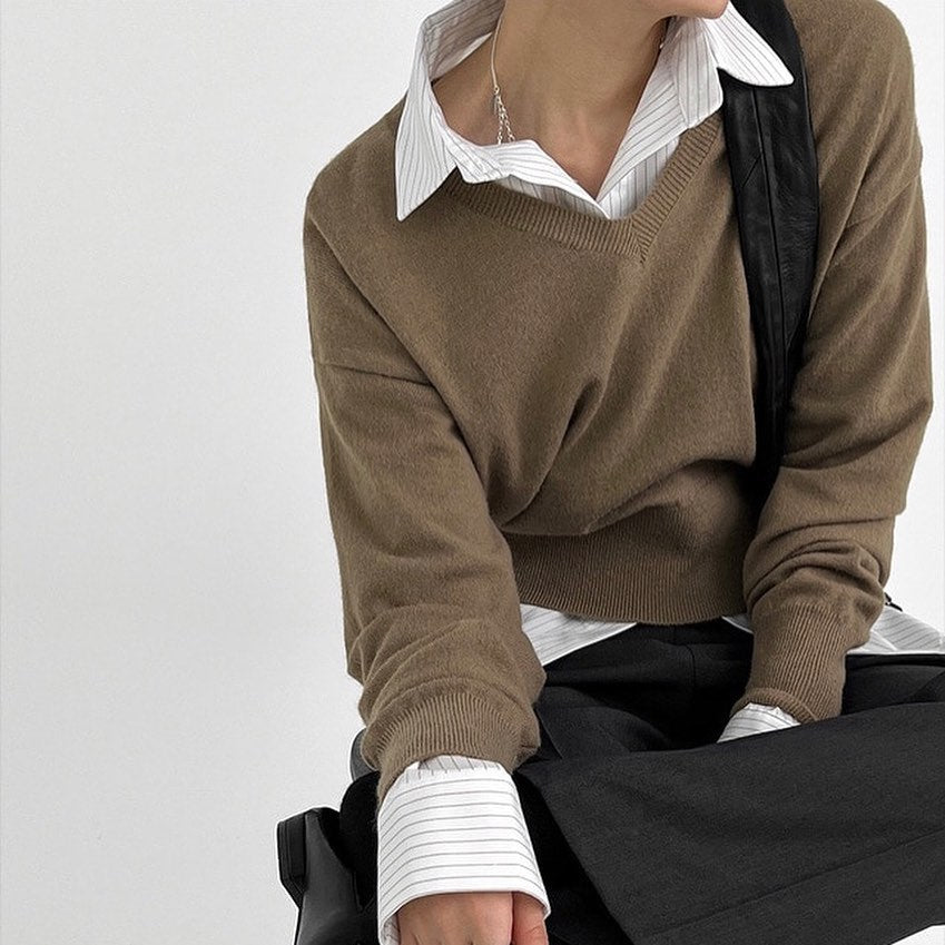 Wool Blended V Neck Knit Top