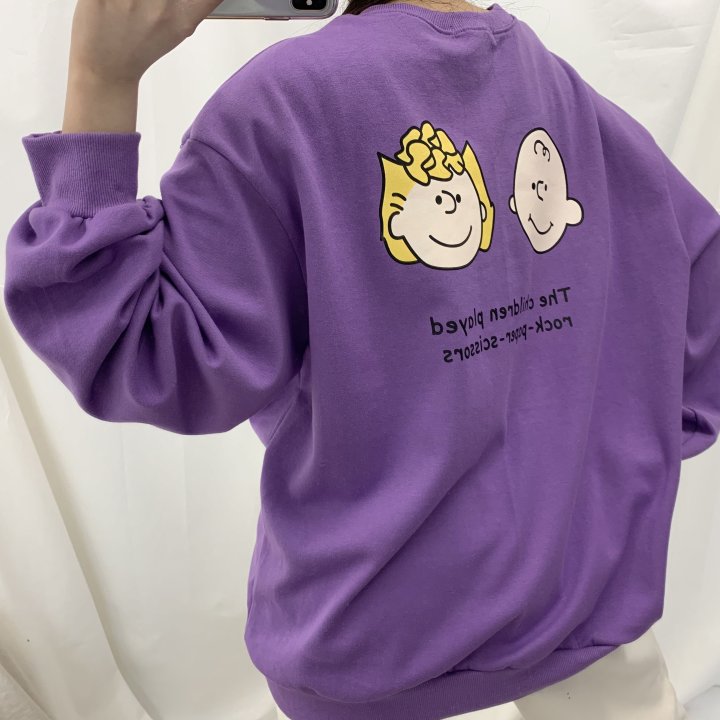 Graphic Oversized Crew Neck Jumper (Rock-Paper-Scissors)