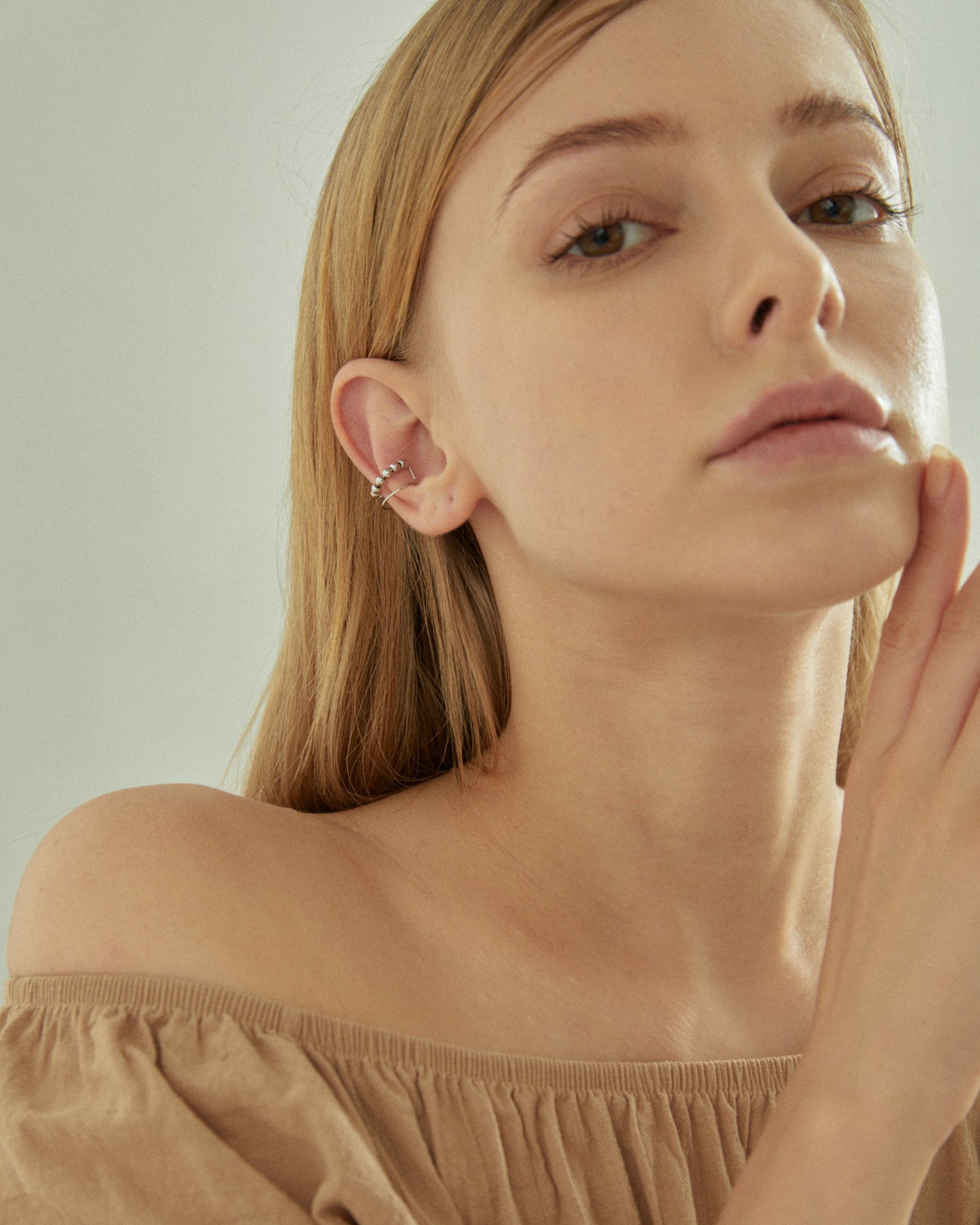Ball x Line Ear Cuff