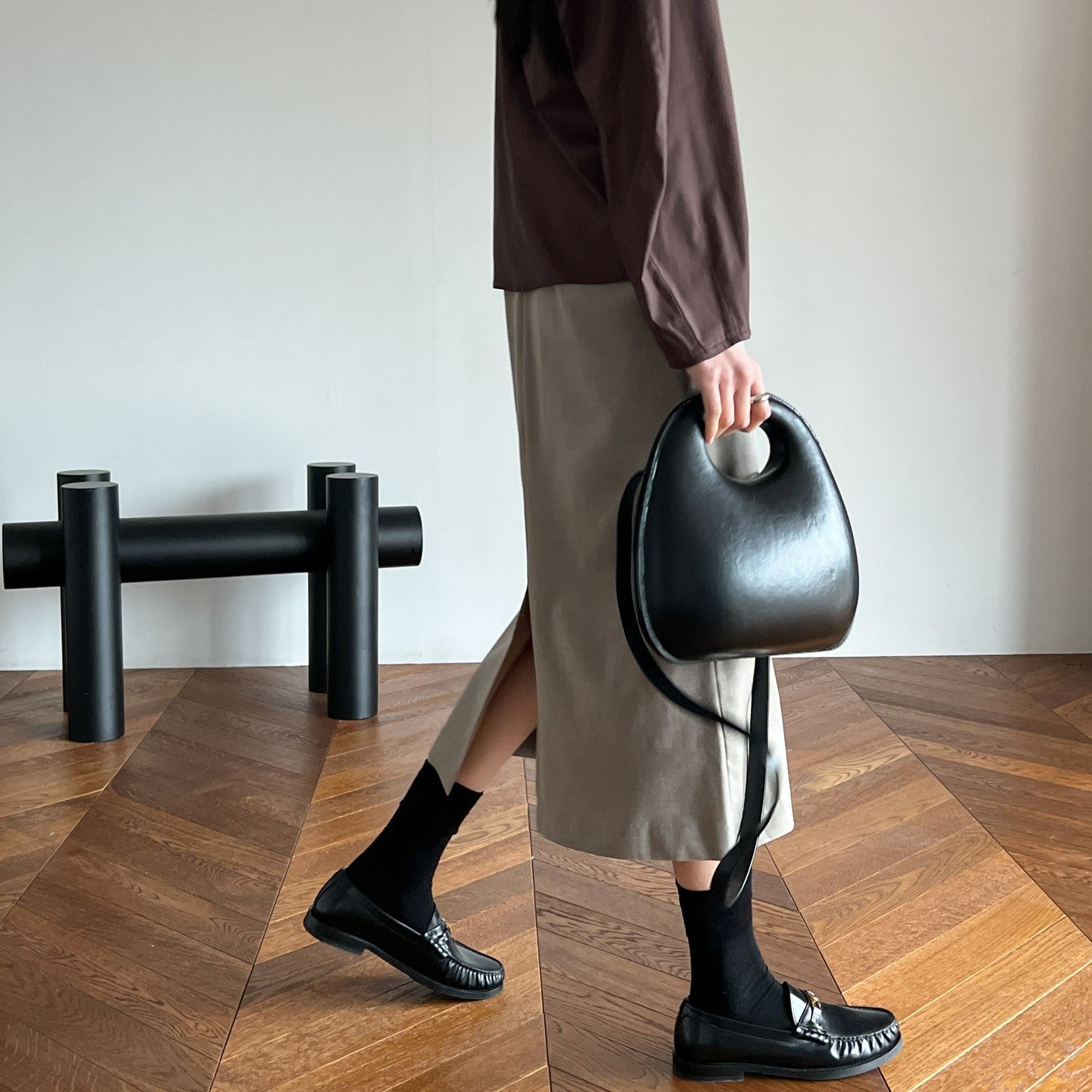 H-Line Linen Midi Skirt