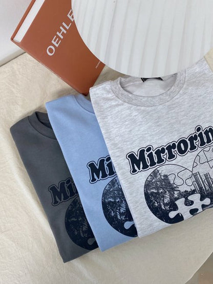 "Mirroring Puzzle" Graphic Oversized Crew Neck Jumper (3c.)