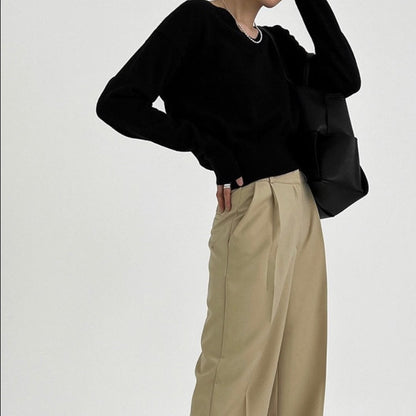 Wool Blended V Neck Knit Top (4c.)