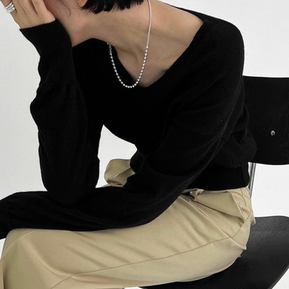 Wool Blended V Neck Knit Top (4c.)