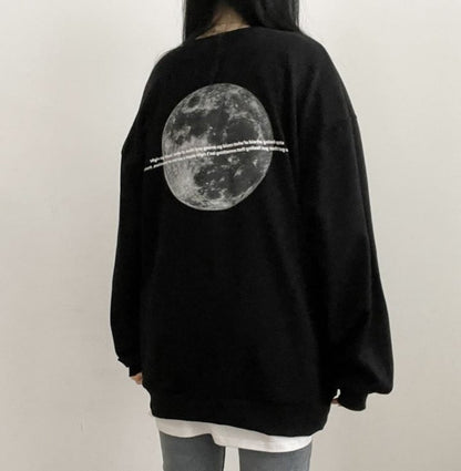 "The Moon" Graphic Oversized Crew Neck Jumper (2c.)
