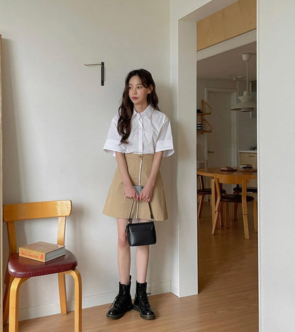 Studio K Cropped Shirts (2c.)