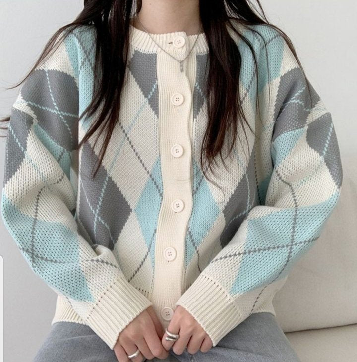 Argyle Pattern Drop Shoulder Cardigan