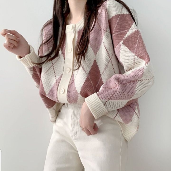 Argyle Pattern Drop Shoulder Cardigan